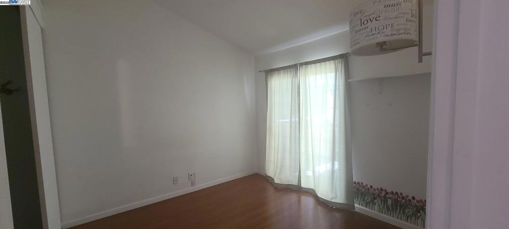 DANBURYPAK - Residential Lease