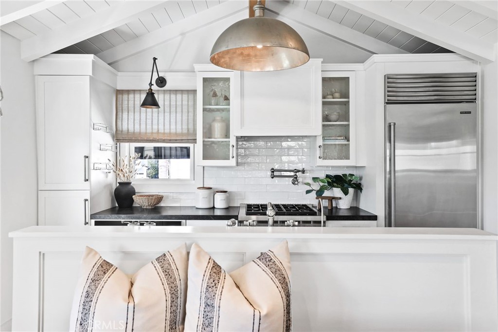 Balboa Island - Main Island (BALM) - Residential