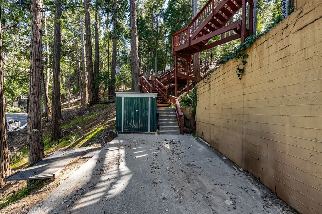 24333 Horst Drive