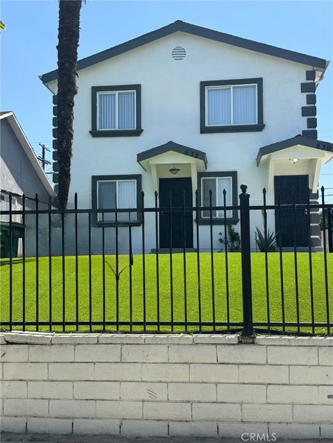 Photo of 632 E 113th ST, Los Angeles, CA 90059 (MLS # DW26105224)
