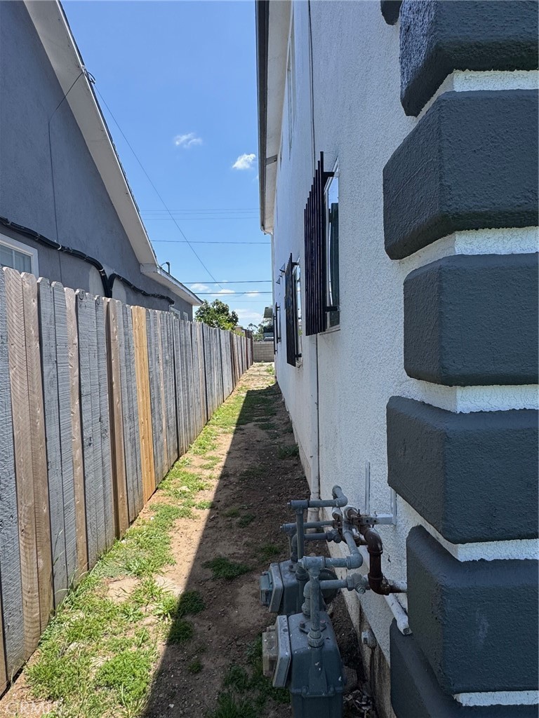 632 E 113th