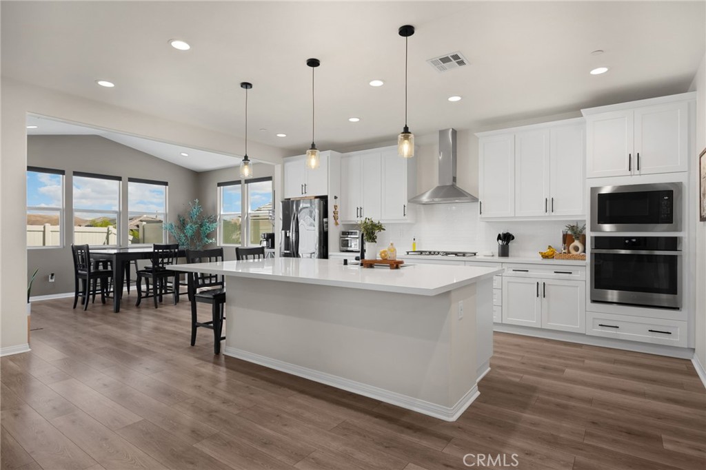 16647 Evelyn Place