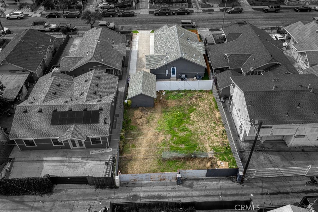 1366 Saint Louis Ave