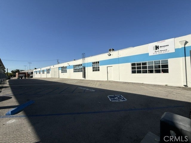 3210 W Vanowen Street