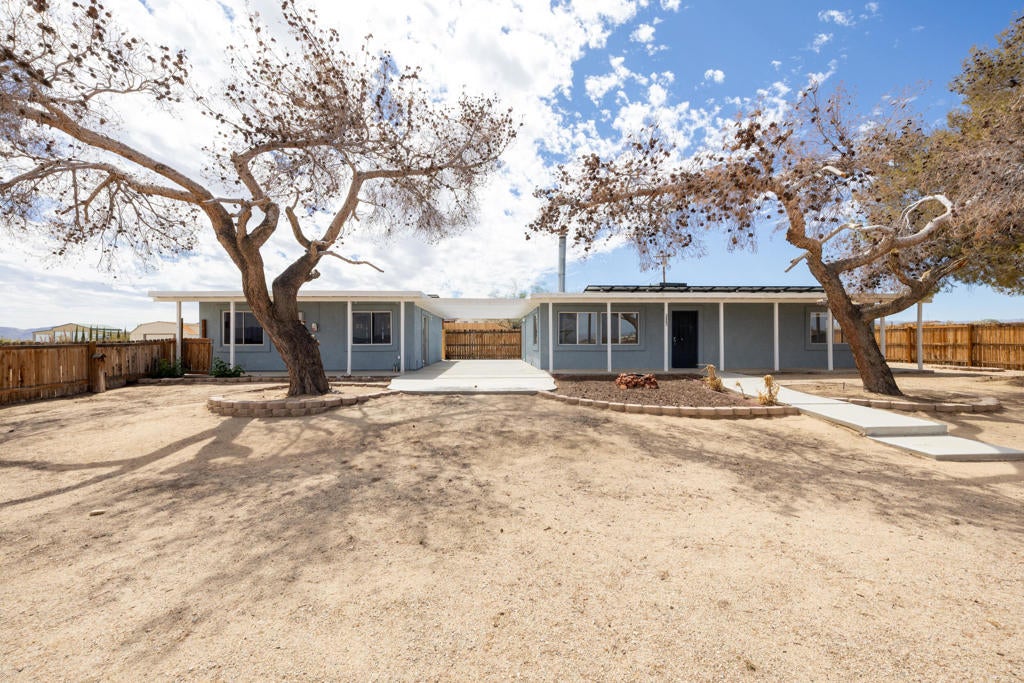 3883 Hilltop Drive