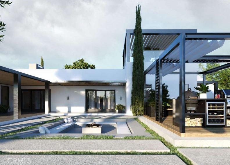 7032 Saddleback Road