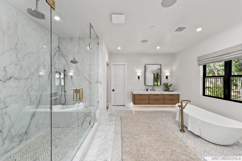 Rancho Santa Fe - Residential