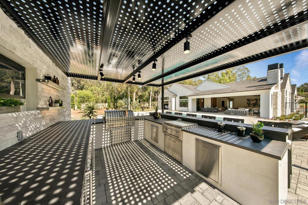 Rancho Santa Fe - Residential