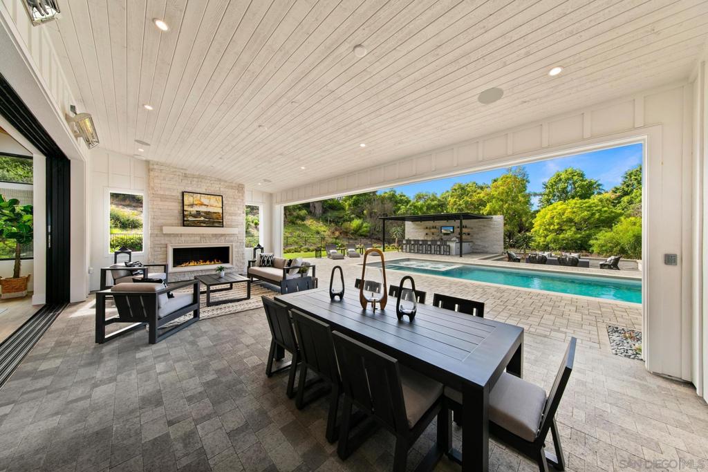 Rancho Santa Fe - Residential