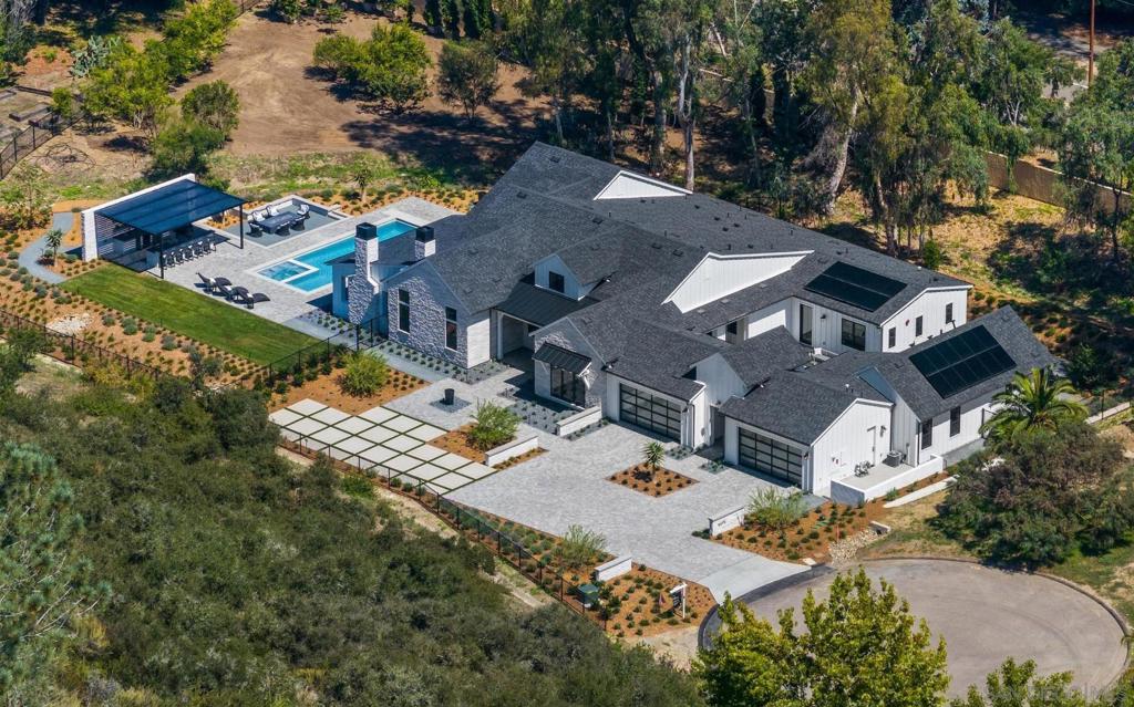 Rancho Santa Fe - Residential