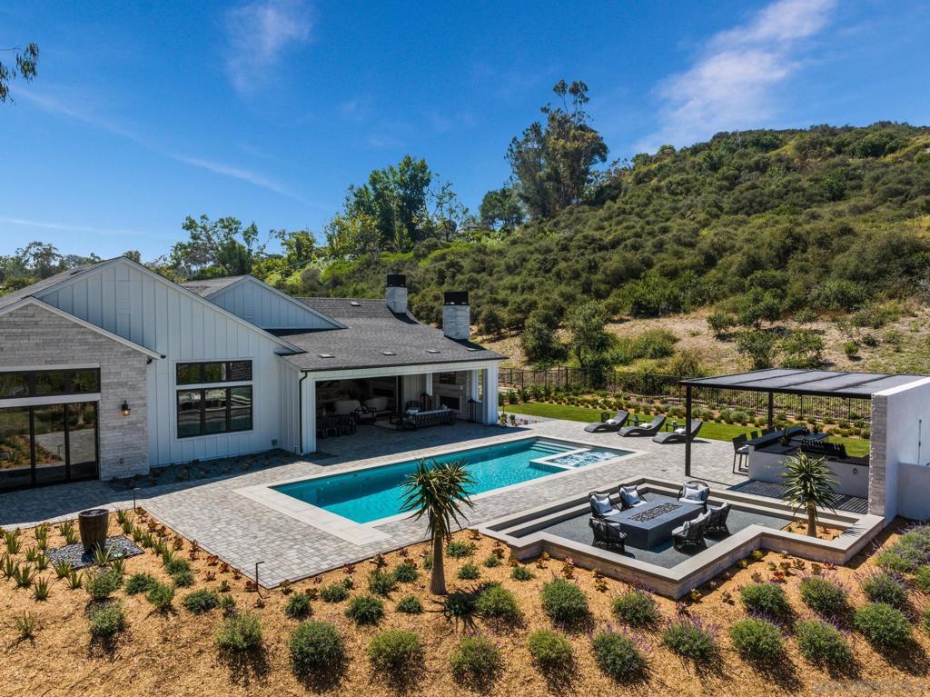 Rancho Santa Fe - Residential