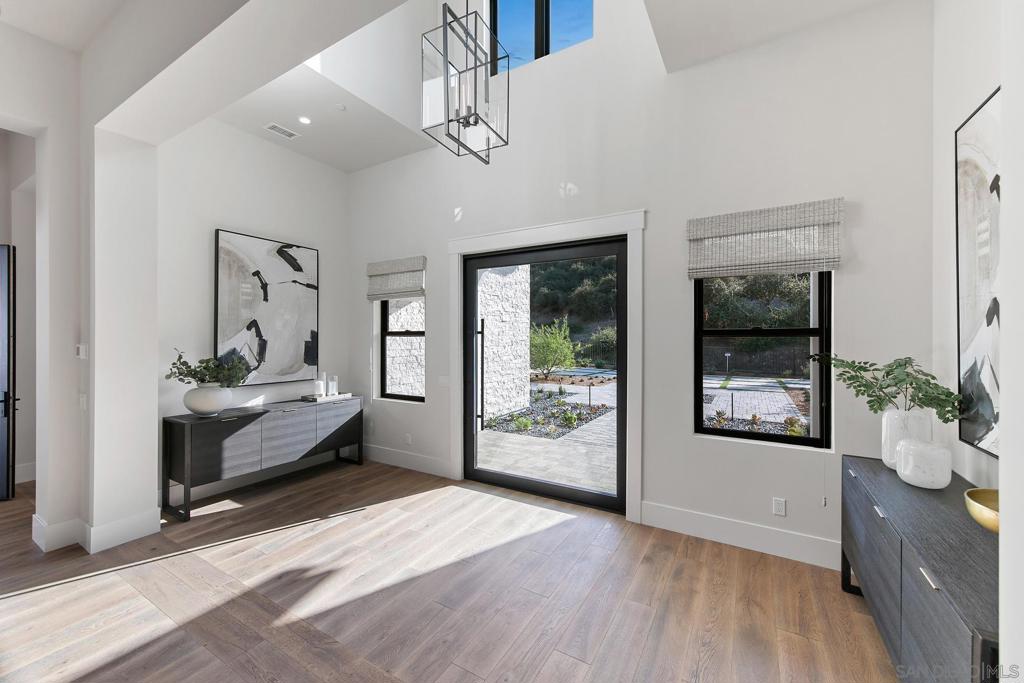 Rancho Santa Fe - Residential