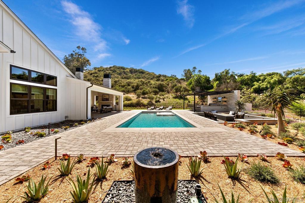 Rancho Santa Fe - Residential