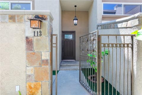 Photo of 21901 Lassen Street #113, Chatsworth, CA 91311 (MLS # SR26171663)