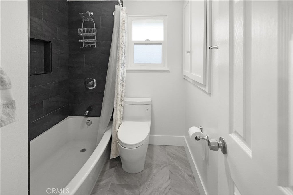 1111 E 1st, Tustin CA 92780 - Photo 25
