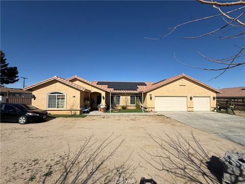 Photo of 14930 Coalinga Rd, Victorville, CA 92392 (MLS # DW26019011)