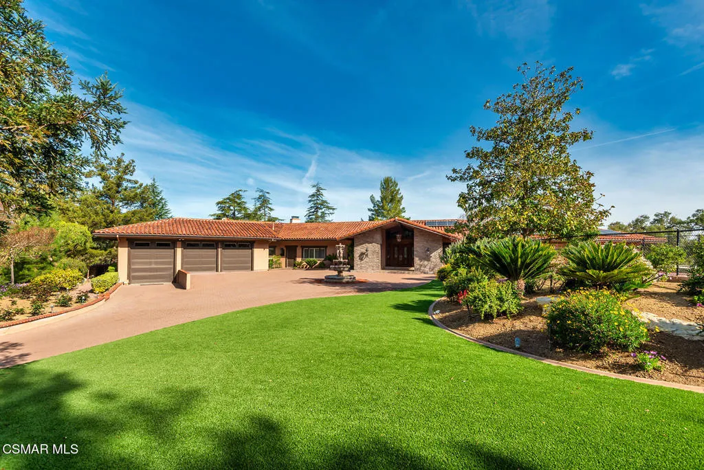 Thousand Oaks, California 91361, United States, 6 Bedrooms Bedrooms, ,6 BathroomsBathrooms,Residential,Active,162925