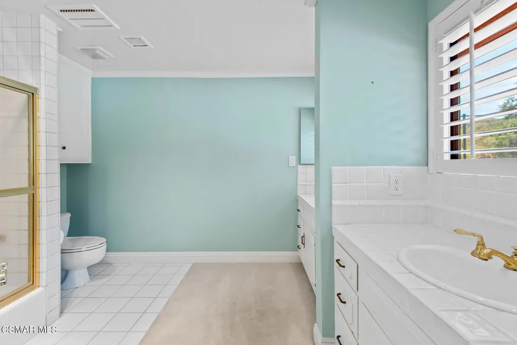 Thousand Oaks, California 91361, United States, 6 Bedrooms Bedrooms, ,6 BathroomsBathrooms,Residential,Active,162925