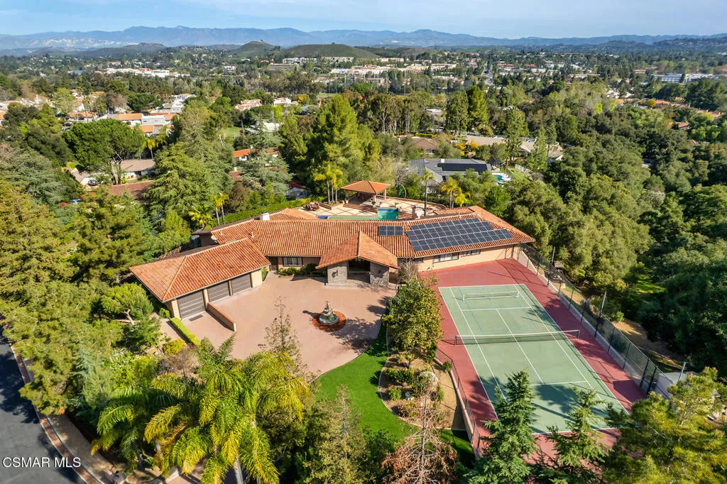 Thousand Oaks, California 91361, United States, 6 Bedrooms Bedrooms, ,6 BathroomsBathrooms,Residential,Active,162925