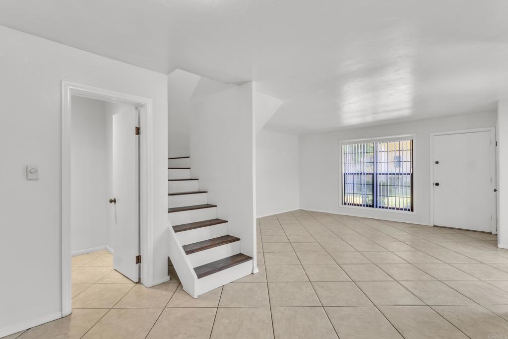 237 Rancho Drive C