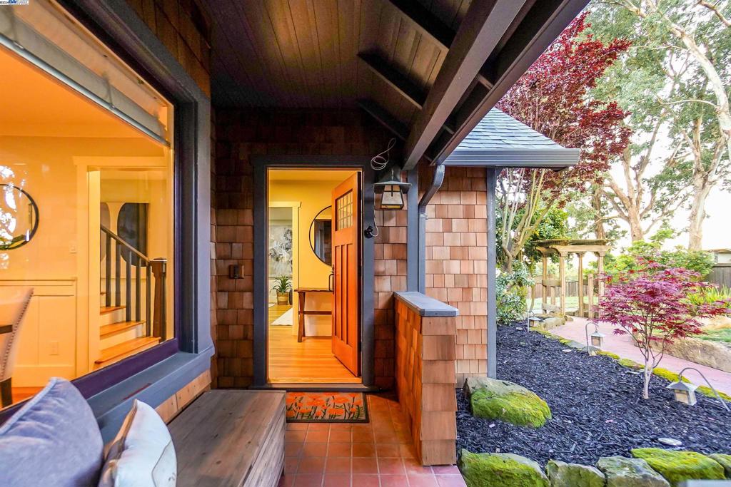 FAIRVIEW - Residential