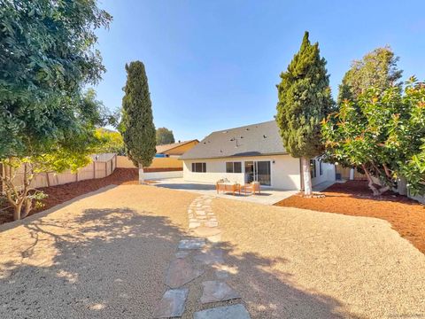 Tiny photo for 4145 Marcella St St, Oceanside, CA 92056 (MLS # 260005392SD)
