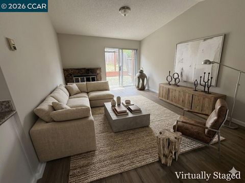 Photo of 517 Virgil St ST, Bay Point, CA 94565 (MLS # 41134208)