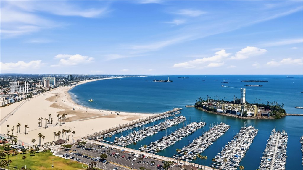 525 E Seaside Way 1105