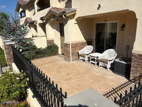 Photo of 1204 Vista Heights Court, Newbury Park, CA 91320 (MLS # 226004030)