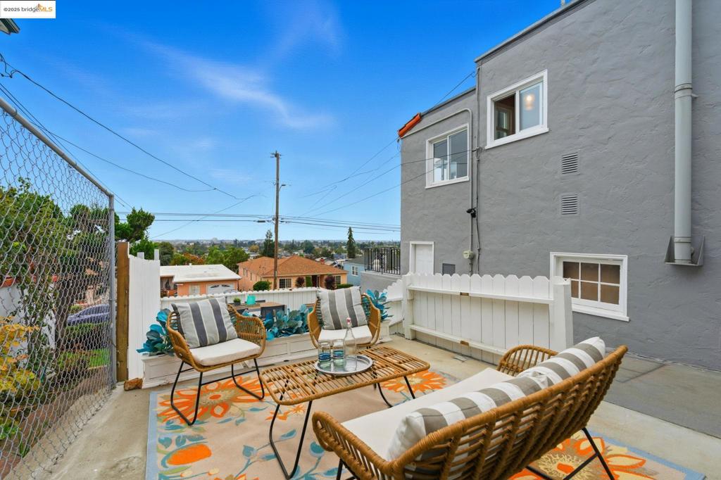 TOLER HEIGHTS - Residential