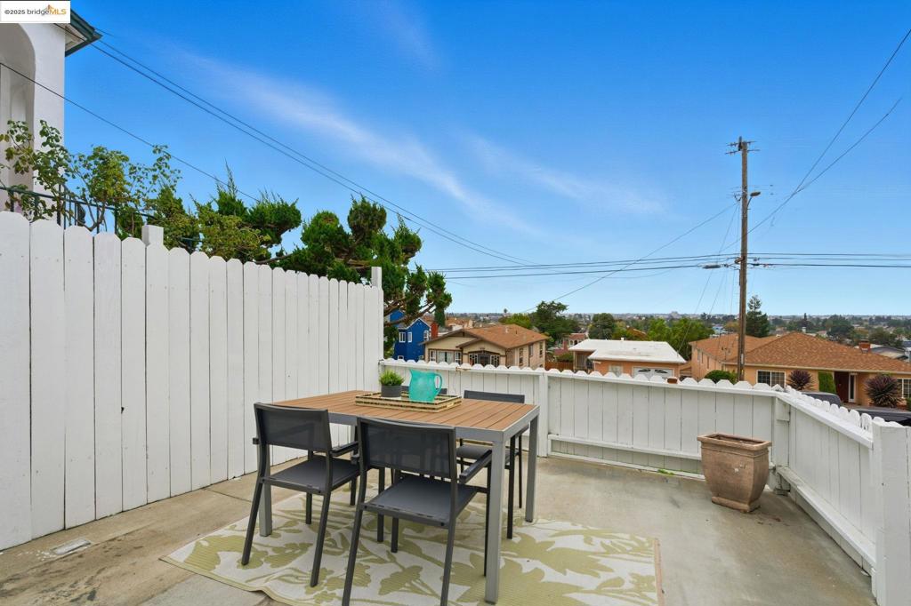 TOLER HEIGHTS - Residential