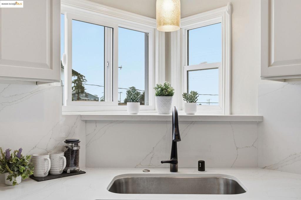 TOLER HEIGHTS - Residential