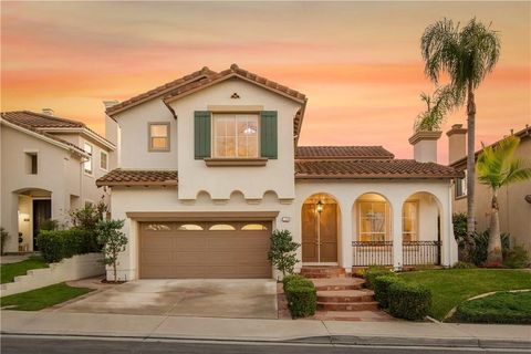 Photo of 30 Sunswept Mesa, Aliso Viejo, CA 92656 (MLS # OC26011532)