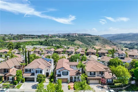 30 Sunswept Mesa, Aliso Viejo, CA 92656 - MLS#: OC26011532
