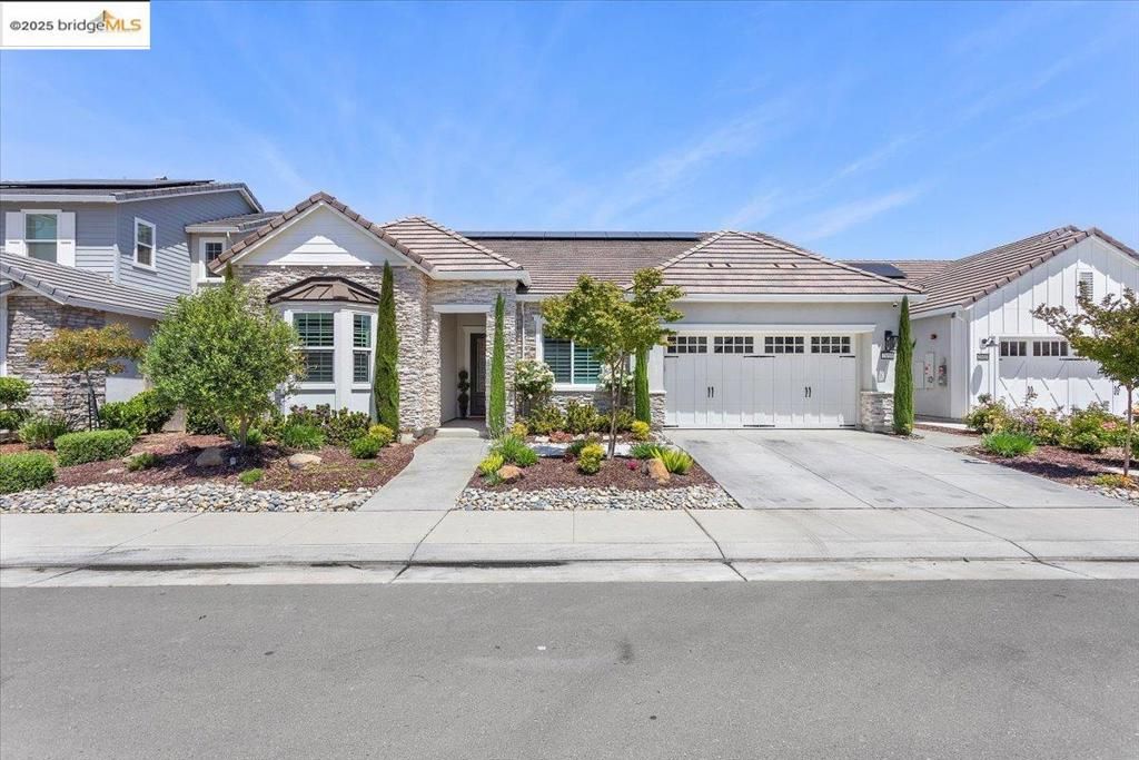 listing image 130721318358882146186