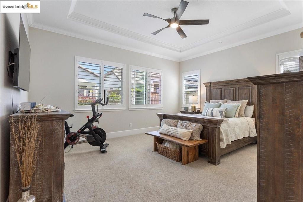 listing image 130723970559064988958
