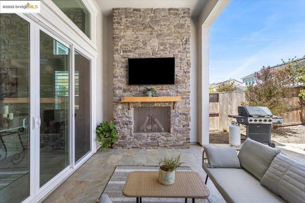 listing image 130726064343313057229