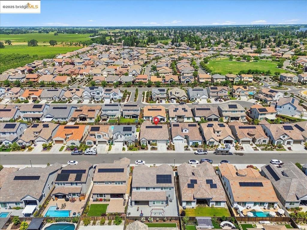 listing image 130724375382548340878