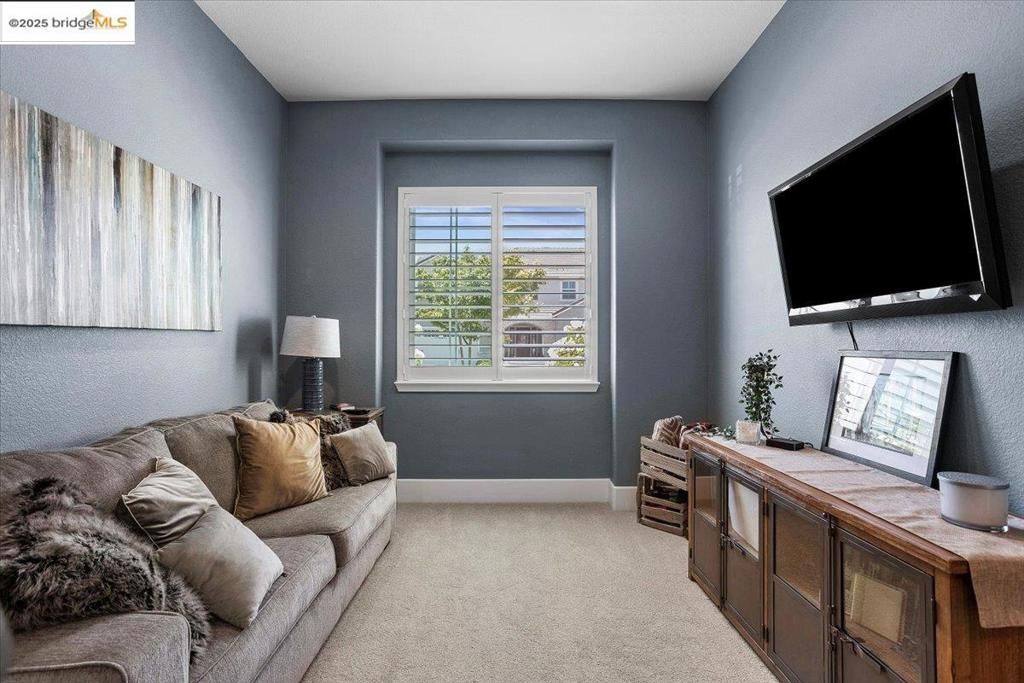 listing image 130721344494144378514