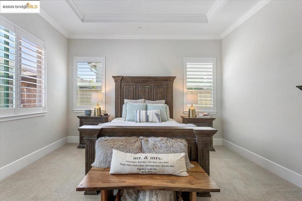 listing image 130721172483967245905