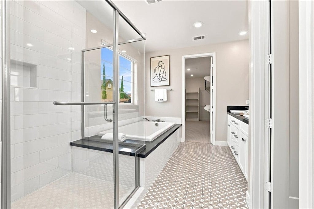 102 Score, Irvine CA 92618 - Photo 24