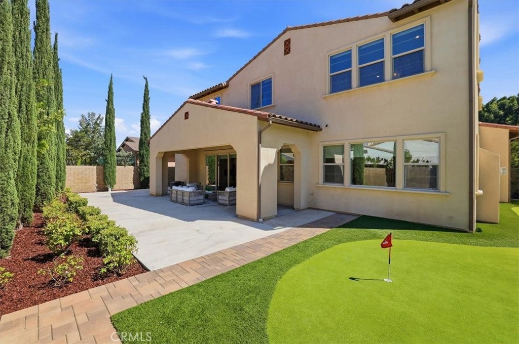 102 Score, Irvine CA 92618 - Photo 15