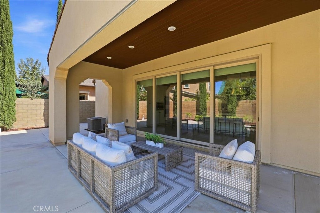 102 Score, Irvine CA 92618 - Photo 13