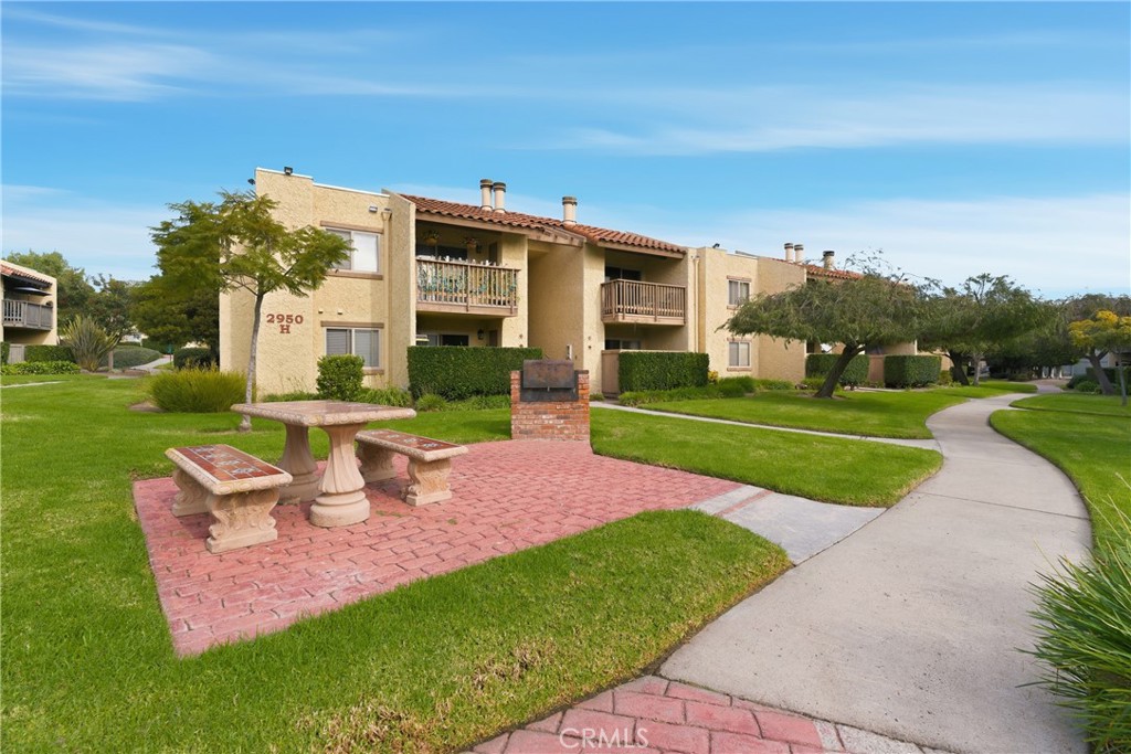 Paradise Hills - Residential