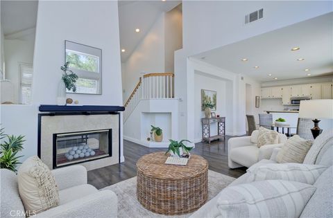 Photo of 10 Willowbrook, Rancho Santa Margarita, CA 92688 (MLS # OC26014552)