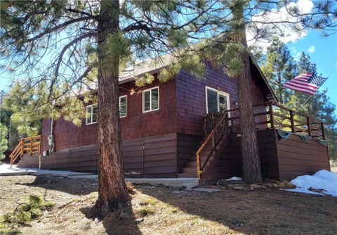 39961 Lakeview Drive, Big Bear Lake, CA 92315 - MLS#: IG26099365