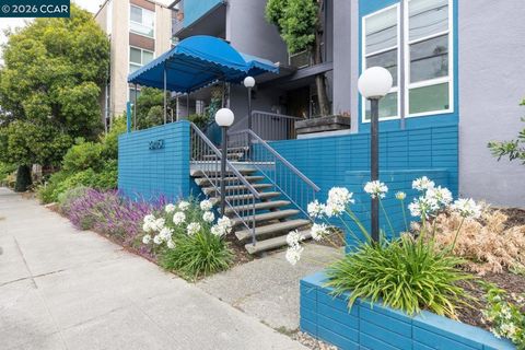 Photo of 3945 Harrison Street ST #23, Oakland, CA 94611 (MLS # 41138844)