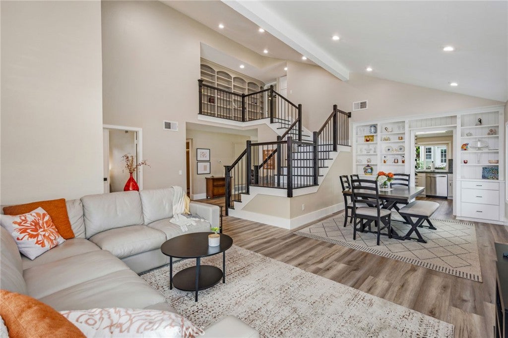 109 Cinnamon Ridge RD
