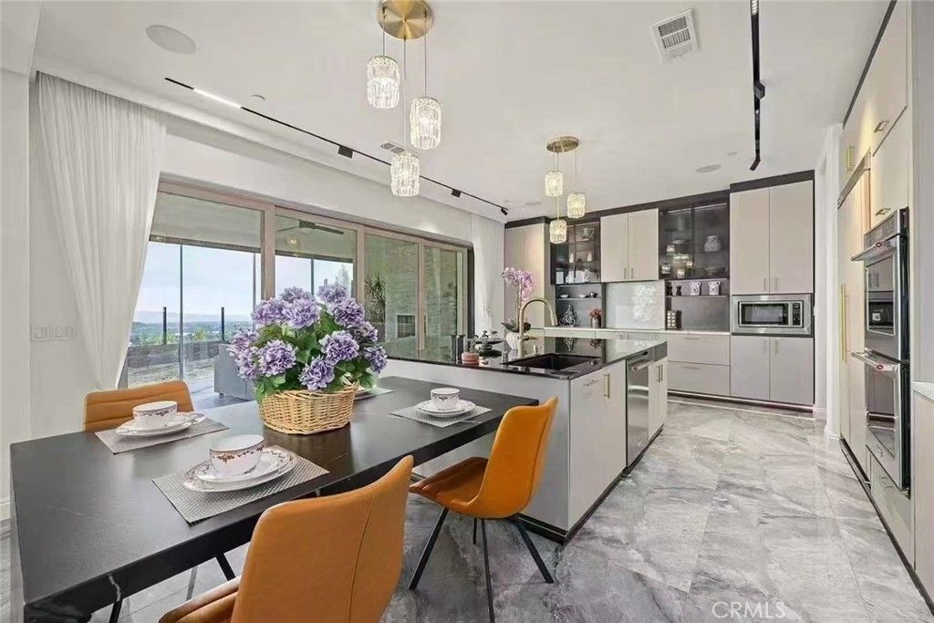 Photo of 5502 Heritage Oak Dr, Trabuco Canyon, CA 92679 (MLS # WS25272102)