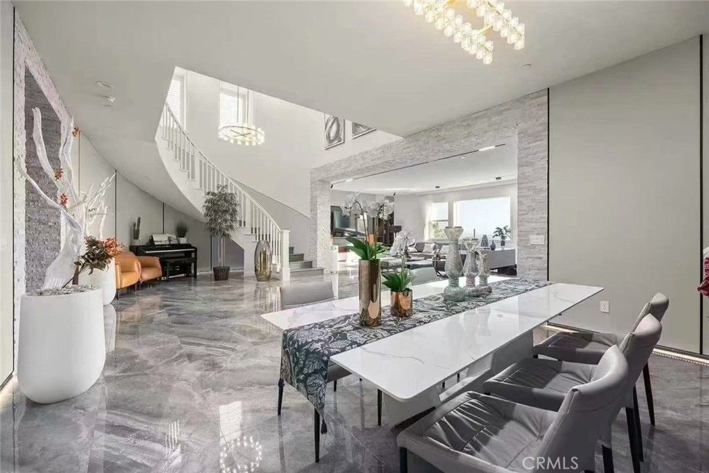 Photo of 5502 Heritage Oak Dr, Trabuco Canyon, CA 92679 (MLS # WS25272102)